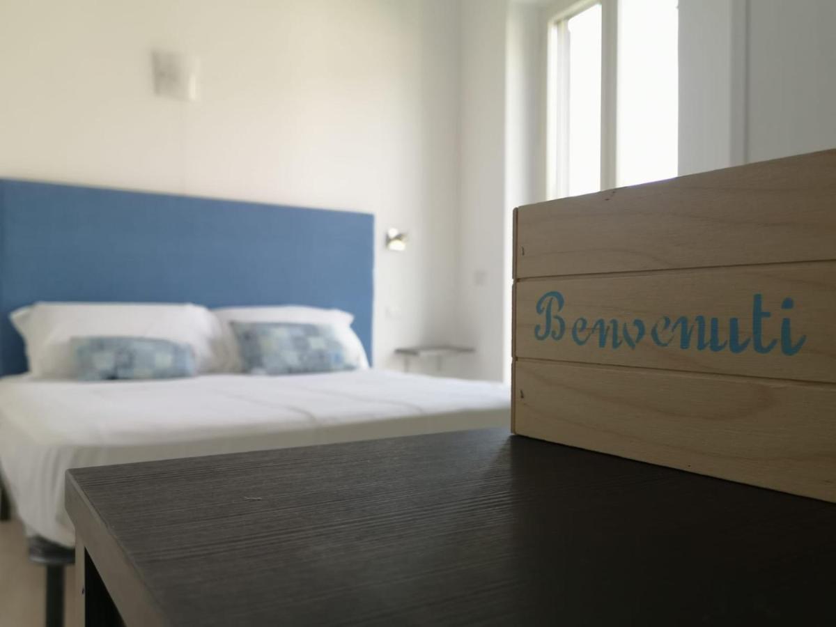 Vittoria Luxury Suite Вико Екуензе Екстериор снимка
